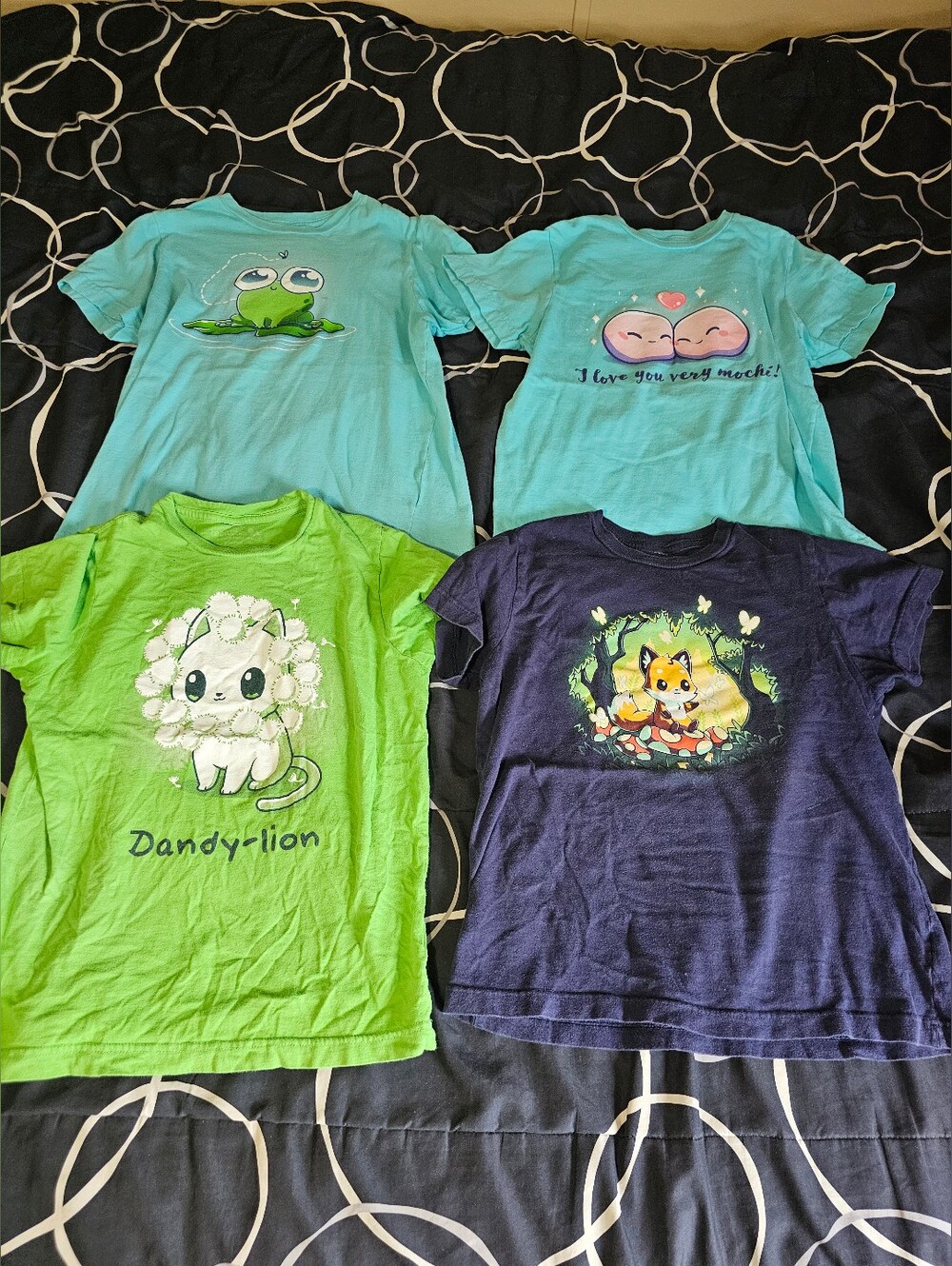 Girl's 4 pc TeeTurtle Shirts Bundle - Fits Like Size 5/6 - Cute Animal Prints